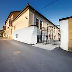 Apartment Boutique Center