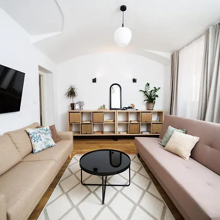 Apartment Boutique Center