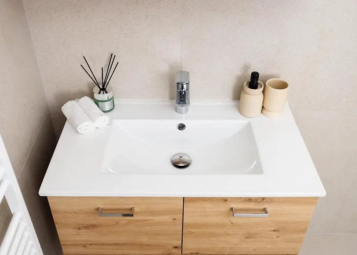 Boutique Center كَشّا