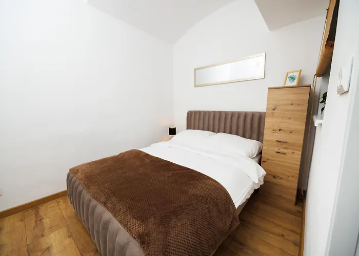 Boutique Center كَشّا